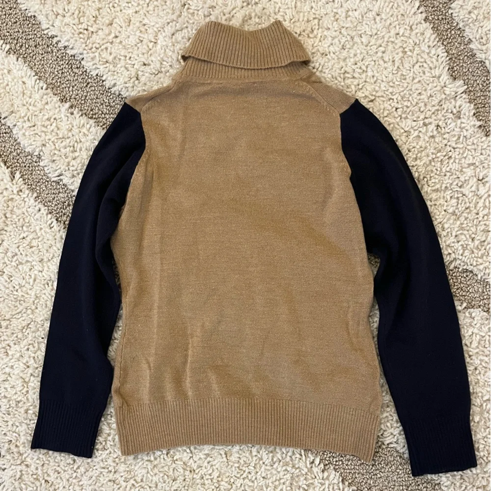 French Connection Sweater - Picture 3 of 3